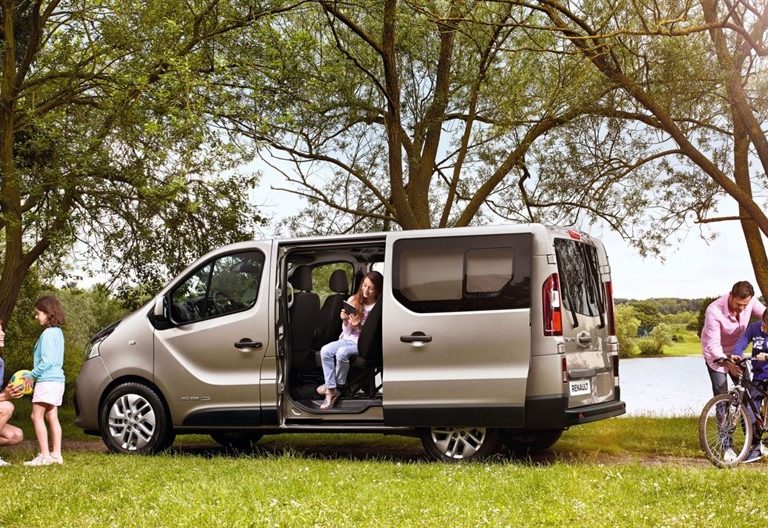 Renault Trafic 9 posti