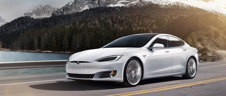 Tesla Model S Noleggio a lungo termine