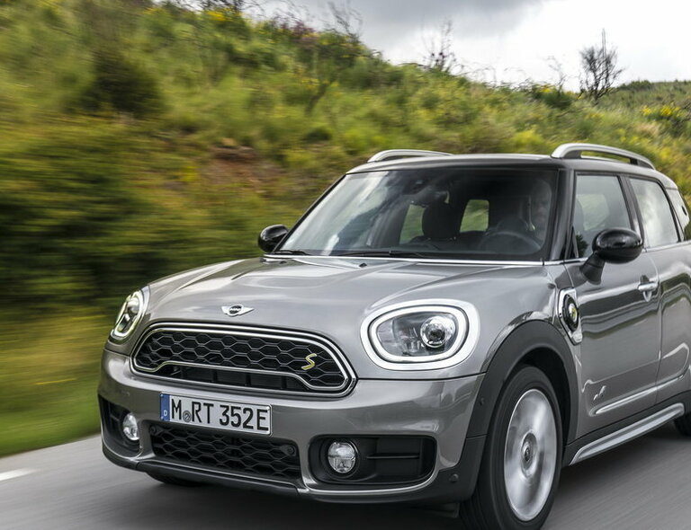 Mini Countryman ibrida