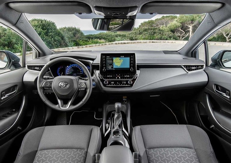 TOYOTA COROLLA 1.8 Hybrid