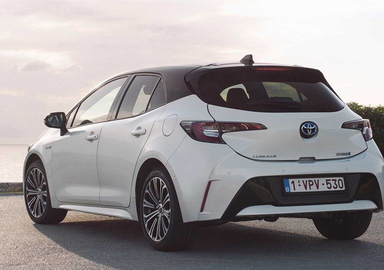 TOYOTA COROLLA 1.8 Hybrid