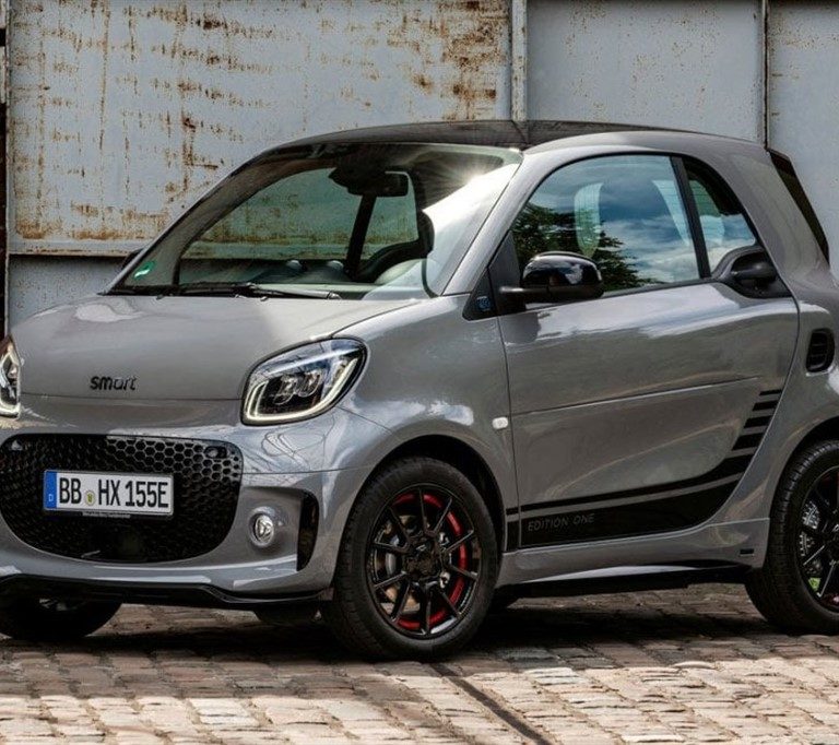 Smart fortwo EQ Passion a noleggio