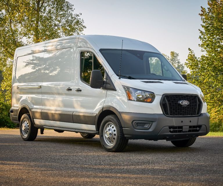 FORD TRANSIT 350 2.0 TDCI ECOBLUE 130 CV PM-TM FURGONE TREND a noleggio
